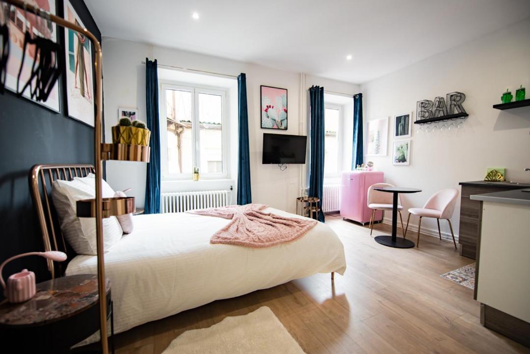 Theatre Sinne Luxury Apartement Mülhausen Zimmer foto